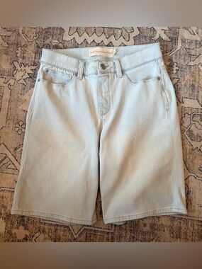 Soft Surroundings Light Wash Denim Bermuda Shorts Size XS